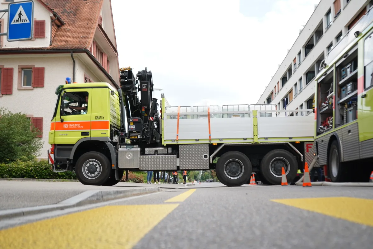 Grosseinsatz wegen Austritt von grossen Mengen Ammoniak in Pfäffikon.